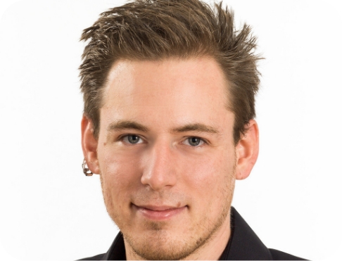 Jonathan Peuker, Happiness Festival